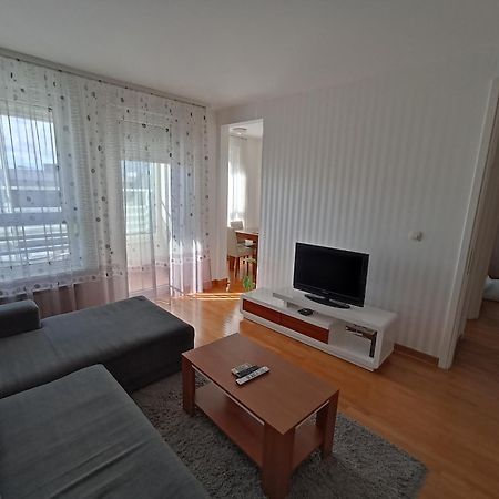 Apartment Tifani Belville Белград Экстерьер фото